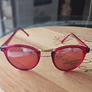 Vintage Mirror Crimson Sunglasses with Golden Bridge